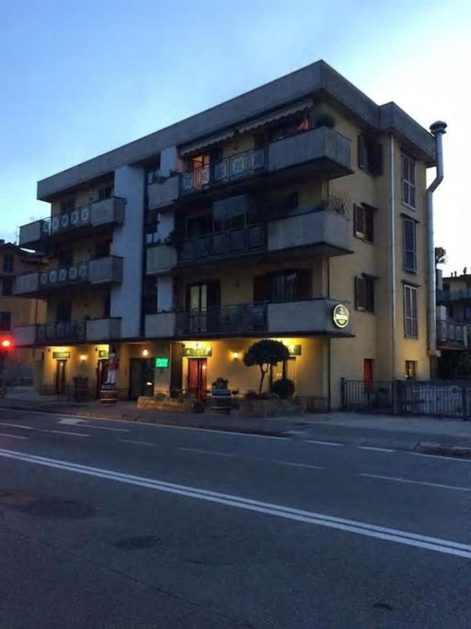 Appartamento Per Brevi Periodi "Teodolinda" 贝尔加莫 外观 照片